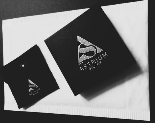 Bæredygtig stil: Vores mission bag platinbelagte sølvsmykker